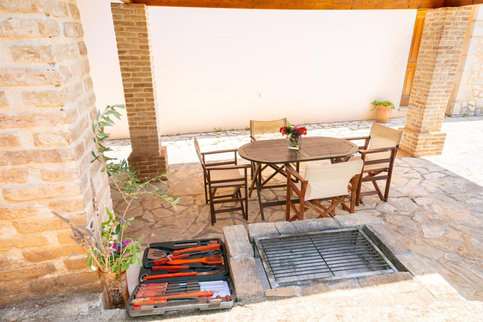 Villa Apollo Up To 8Px, Private Pool Фискардо Екстериор снимка
